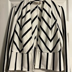 Chico's Black White Textured Diagonal Stripe Open Blazer Jacket Size 2 (US L)